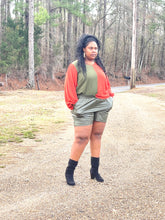 Load image into Gallery viewer, Curvy Short Pants in OLIVE