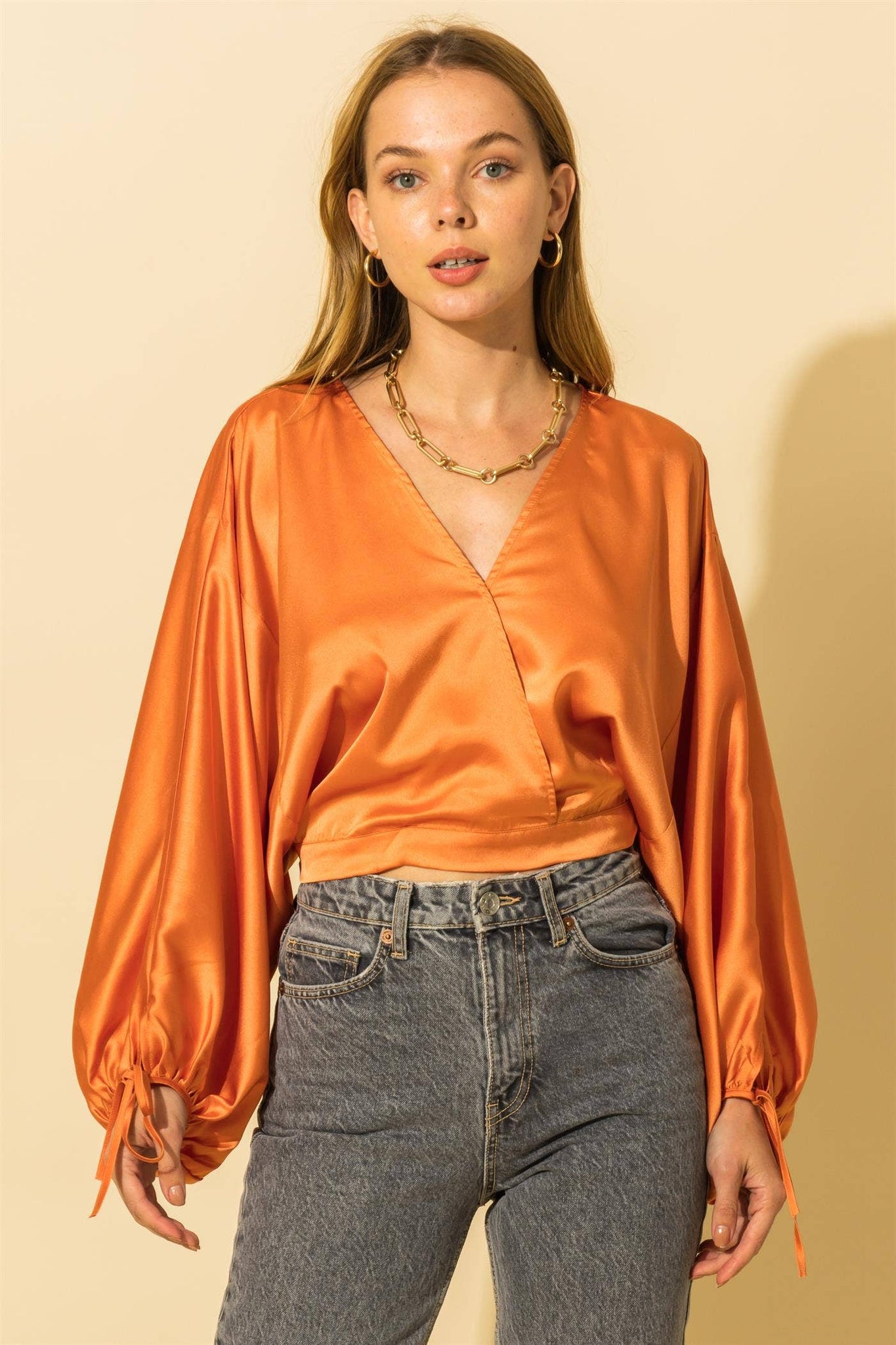 Cinnamon Balloon Sleeved Blouse